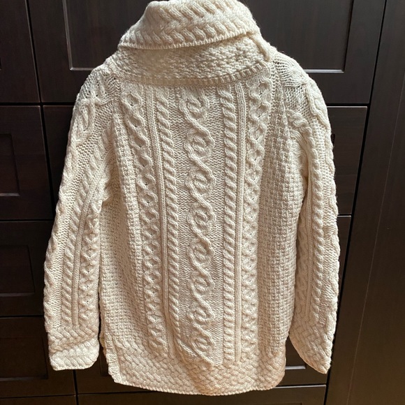 NWOT Aran hand knit sweater XS - Picture 2 of 3